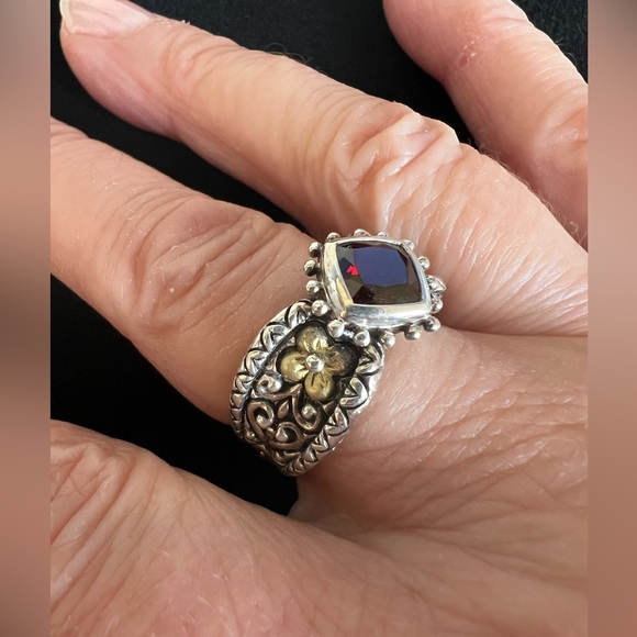 Regal Barbara Bixby Cushion Cut Garnet 925/18k Gold Ring - Picture 3 of 15